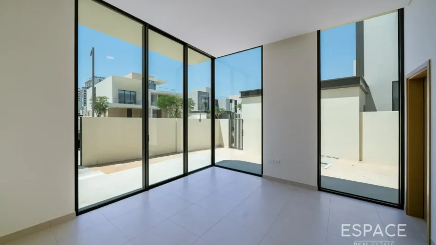 5 bedrooms villa for sale, Dubai Hills Estate, Dubai, UAE No. 2972 № 8