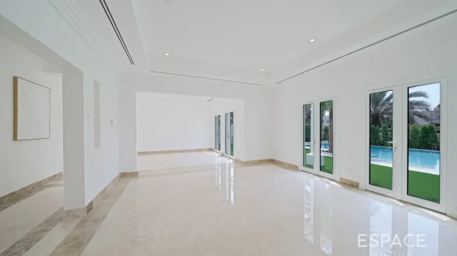 4 bedrooms villa for sale, Meadows, Dubai, UAE No. 2986 № 16
