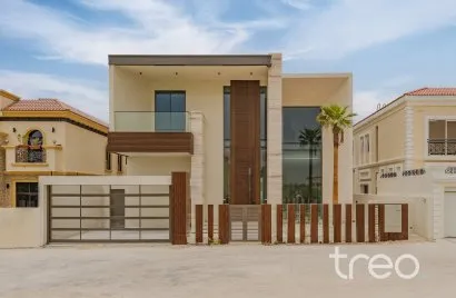 6 bedrooms villa for sale, Jumeirah Park, Dubai, UAE No. 2819