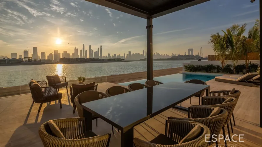5 bedrooms villa for sale, Palm Jumeirah, Dubai, UAE No. 2966 № 3