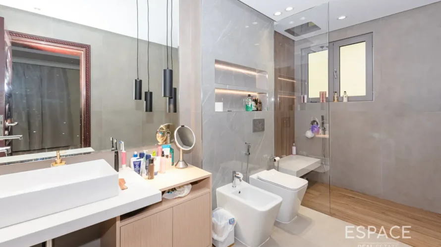 6 bedrooms villa for sale, Palm Jumeirah, Dubai, UAE No. 3002 № 12