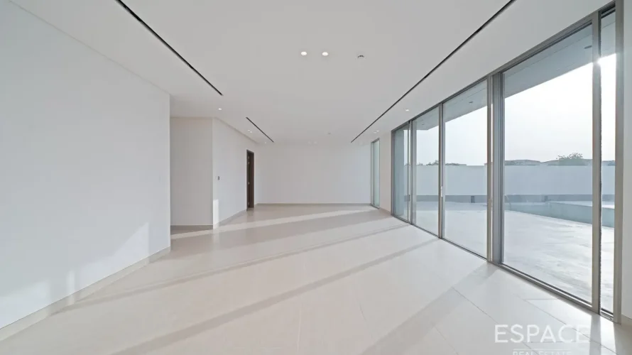 5 bedrooms villa for sale, Jumeirah Park, Dubai, UAE No. 3017 № 12