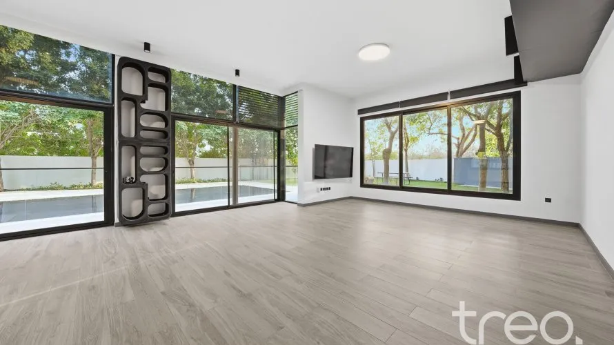 5 bedrooms villa for sale, The Villa, Dubai, UAE No. 2838