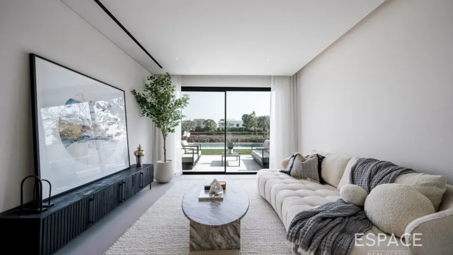 5 bedrooms villa for sale, Meadows, Dubai, UAE No. 2995 № 9