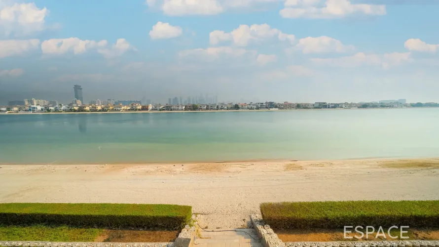 9 bedrooms villa for sale, Palm Jumeirah, Dubai, UAE No. 2964 № 17