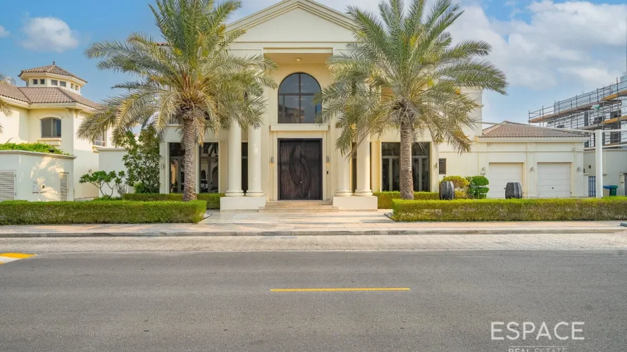 9 bedrooms villa for sale, Palm Jumeirah, Dubai, UAE No. 2964 № 19