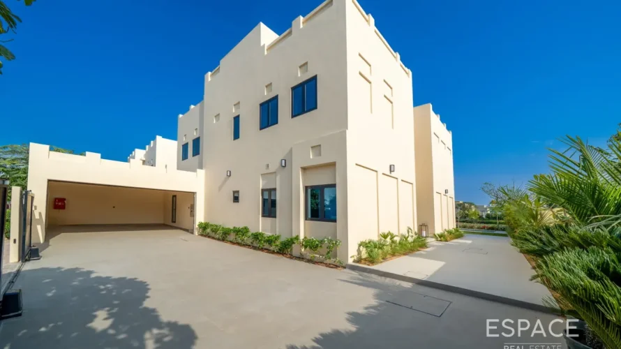 5 bedrooms villa for sale, Meadows, Dubai, UAE No. 2995