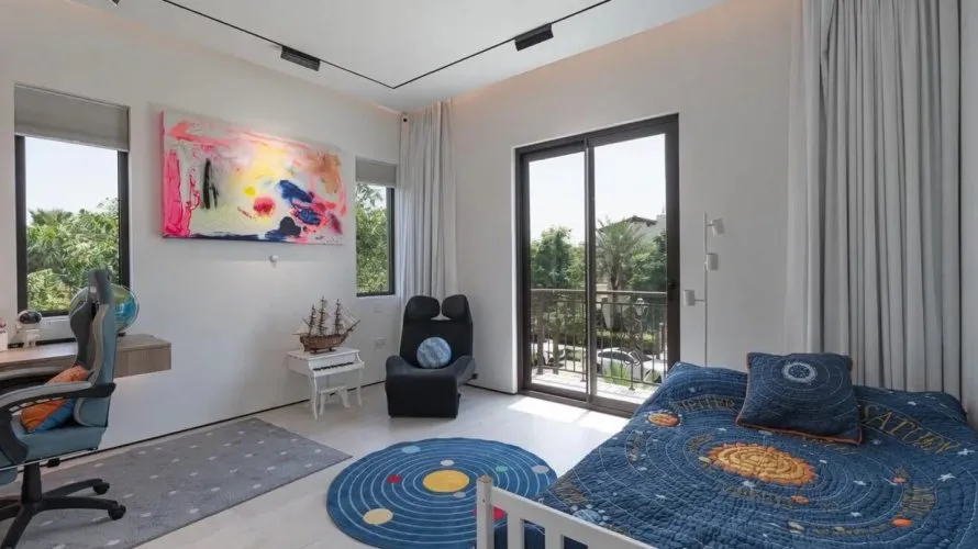 4 bedrooms villa for sale, Dubai, UAE No. 2862 № 2