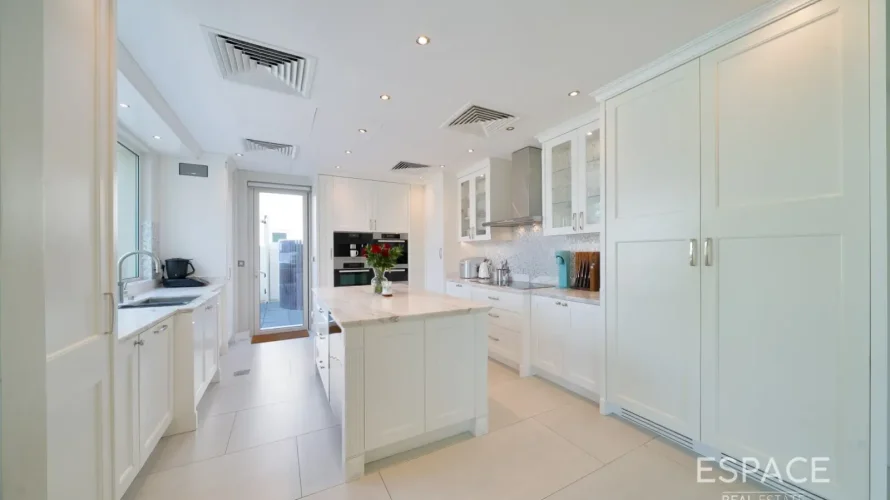 6 bedrooms villa for sale, Victory Heights, Dubai Sports City, Dubai, UAE No. 3000 № 9