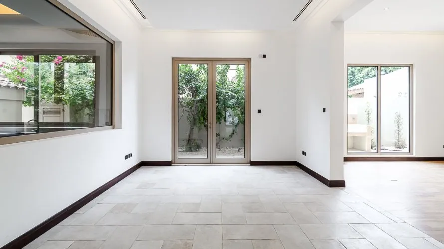6 bedrooms villa for sale, Al Wasl, Dubai, UAE No. 2858 № 18