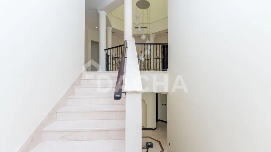 5 bedrooms villa for sale, Garden Homes, Palm Jumeirah, Dubai, UAE No. 3398 № 9
