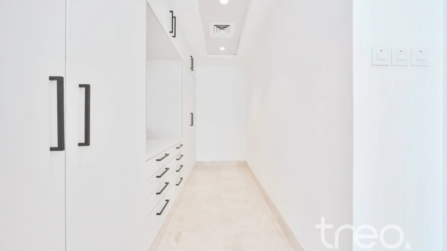 4 bedrooms villa for sale, Meadows, Dubai, UAE No. 3089 № 20