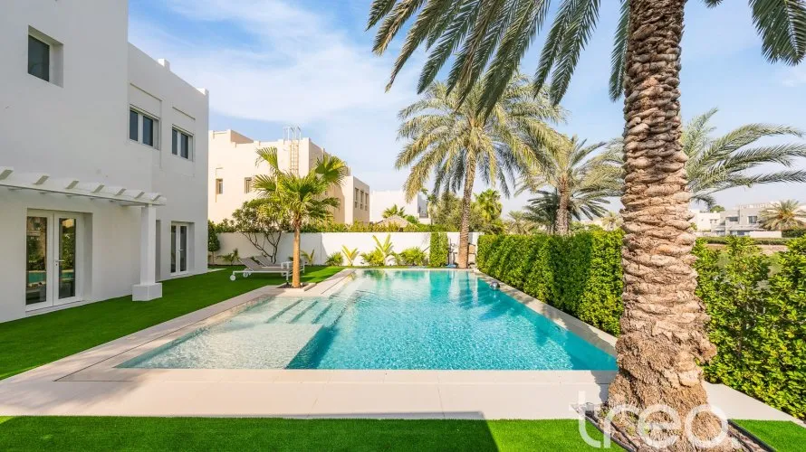 4 bedrooms villa for sale, Meadows, Dubai, UAE No. 3089