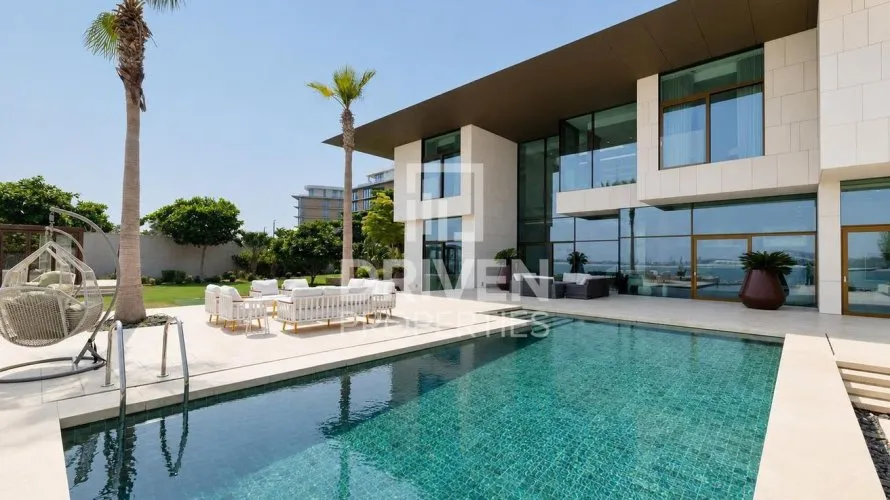 6 bedrooms villa for sale, Jumeirah Bay Island, Jumeirah, Dubai, UAE No. 3666 № 1