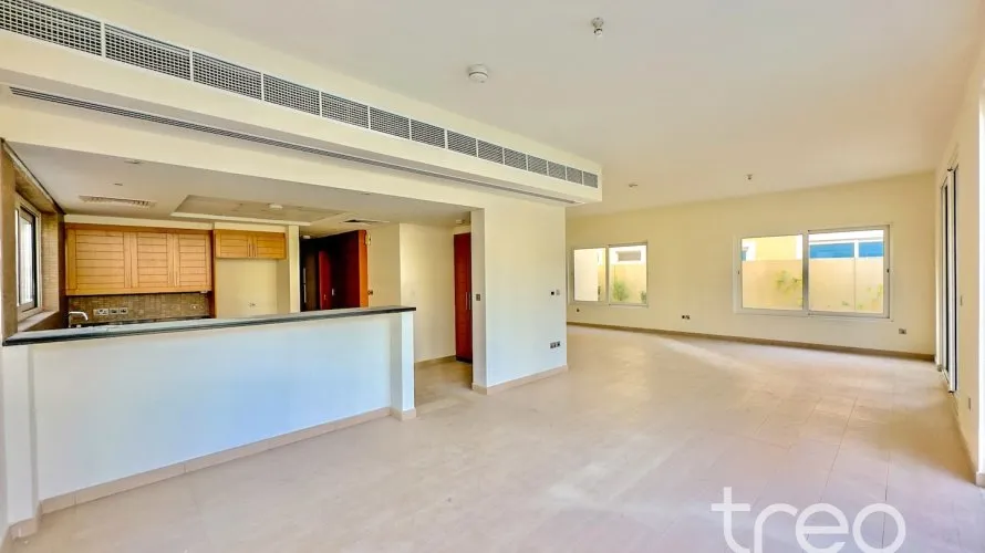 4 bedrooms villa for sale, Legacy, Jumeirah Park, Dubai, UAE No. 3665 № 12