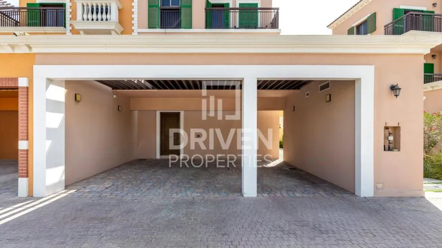 4 bedrooms villa for sale, Jumeirah, Dubai, UAE No. 3674 № 1