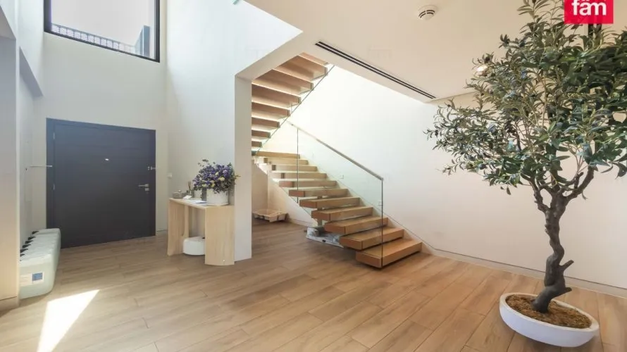 3 bedrooms villa for sale, Dubai, UAE No. 3760 № 16