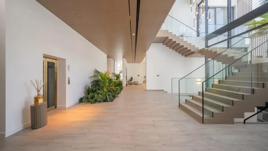 7 bedrooms villa for sale, Al Barari, Dubai, UAE No. 3653 № 25