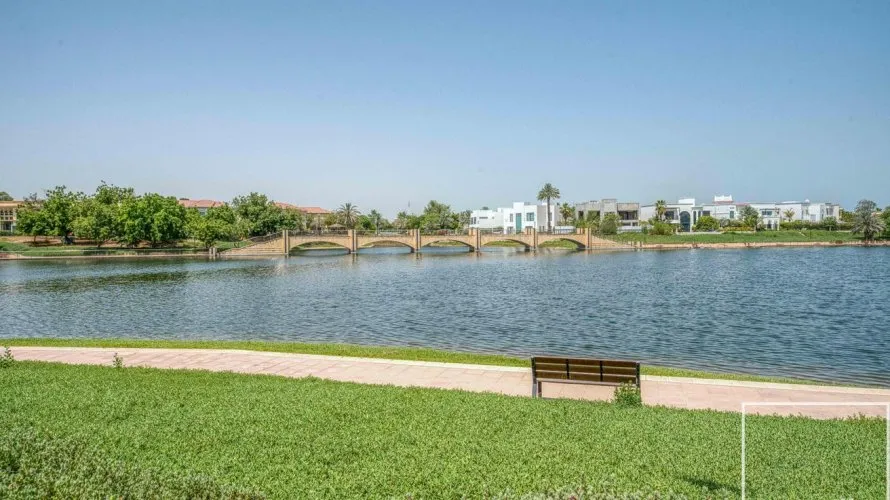 5 bedrooms villa for sale, Jumeirah Islands, Dubai, UAE No. 3580 № 2