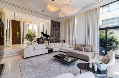5 bedrooms villa for sale, Jumeirah Park, Dubai, UAE No. 3591