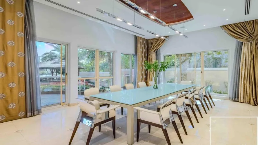 7 bedrooms villa for sale, Emirates Hills, Dubai, UAE No. 3968 № 21