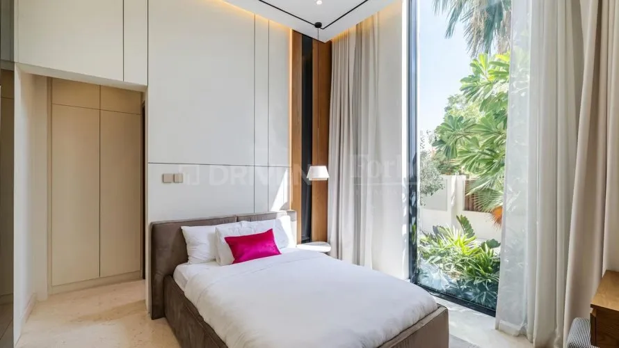 5 bedrooms villa for sale, Jumeirah Park, Dubai, UAE No. 3591 № 6