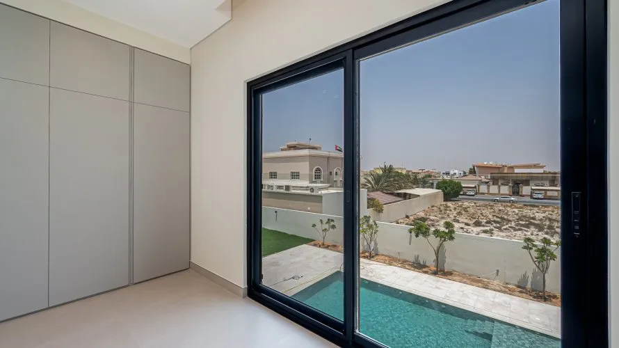 5 bedrooms villa for sale, Al Barsha, Dubai, UAE No. 3768 № 27