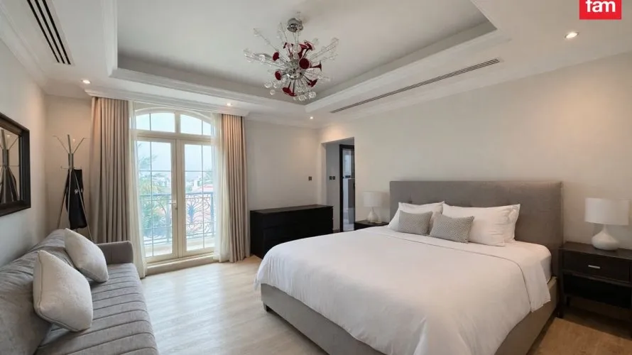 4 bedrooms villa for sale, Jumeirah Islands, Dubai, UAE No. 3859 № 1
