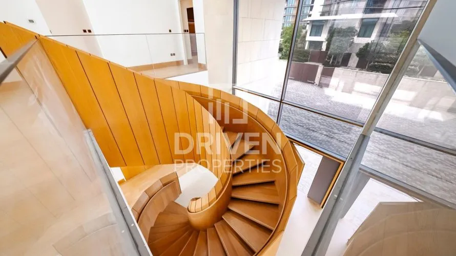 5 bedrooms villa for sale, Jumeirah Bay Island, Jumeirah, Dubai, UAE No. 3668 № 2