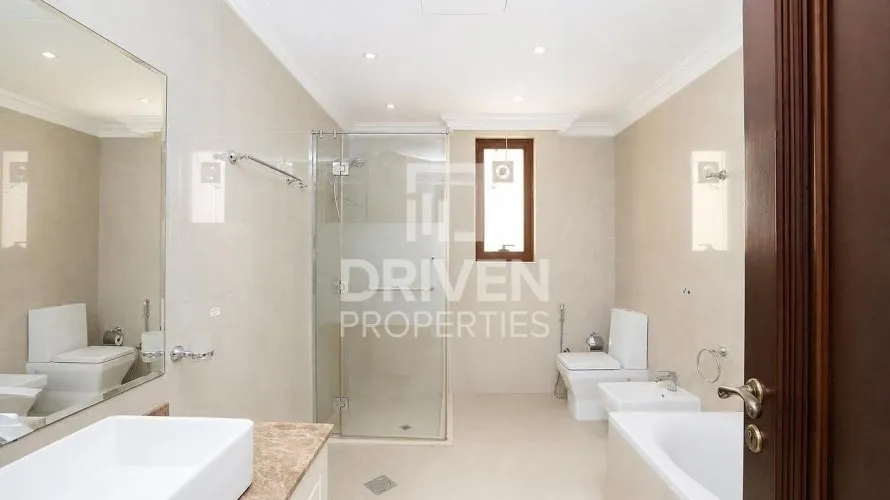 5 bedrooms villa for sale, Signature Villas, Palm Jumeirah, Dubai, UAE No. 4058 № 3