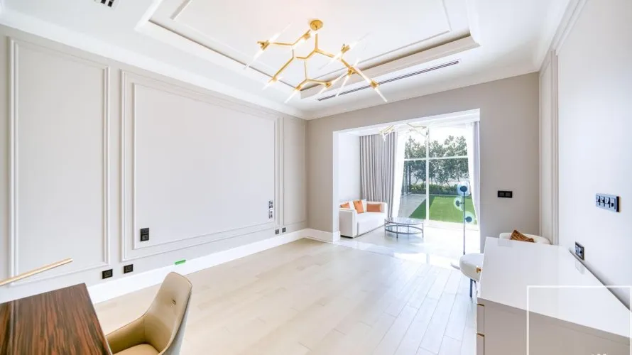 7 bedrooms villa for sale, The Crescent, Palm Jumeirah, Dubai, UAE No. 4023 № 10