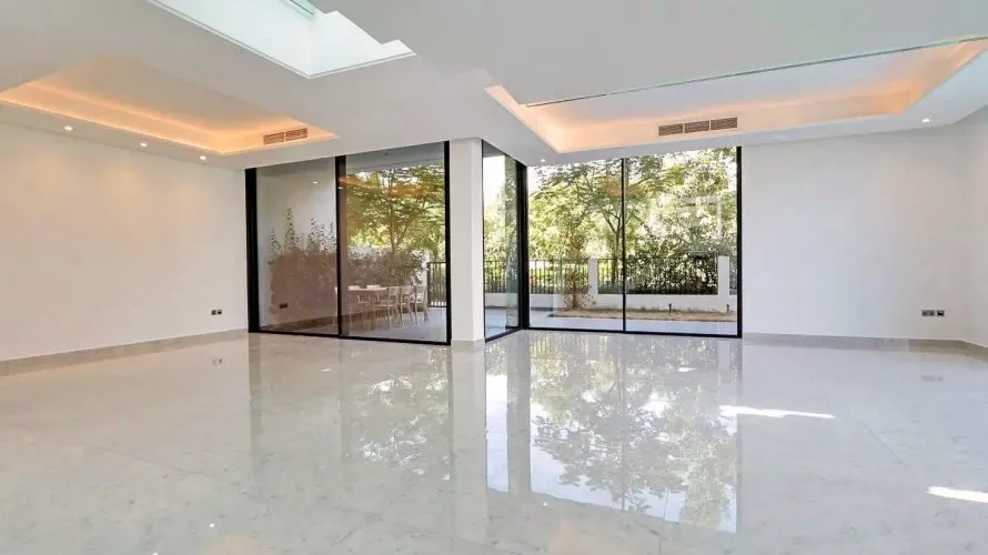 5 bedrooms villa for sale, Wadi Al Safa 3, Dubai, UAE No. 4110 № 12