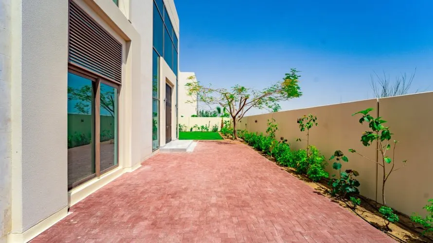 5 bedrooms villa for sale, Nadd Al Sheba, Dubai, UAE No. 4109 № 10