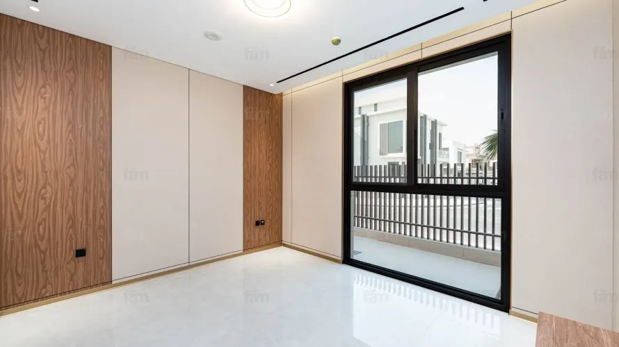 6 bedrooms villa for sale, Dubai, UAE No. 4017 № 22