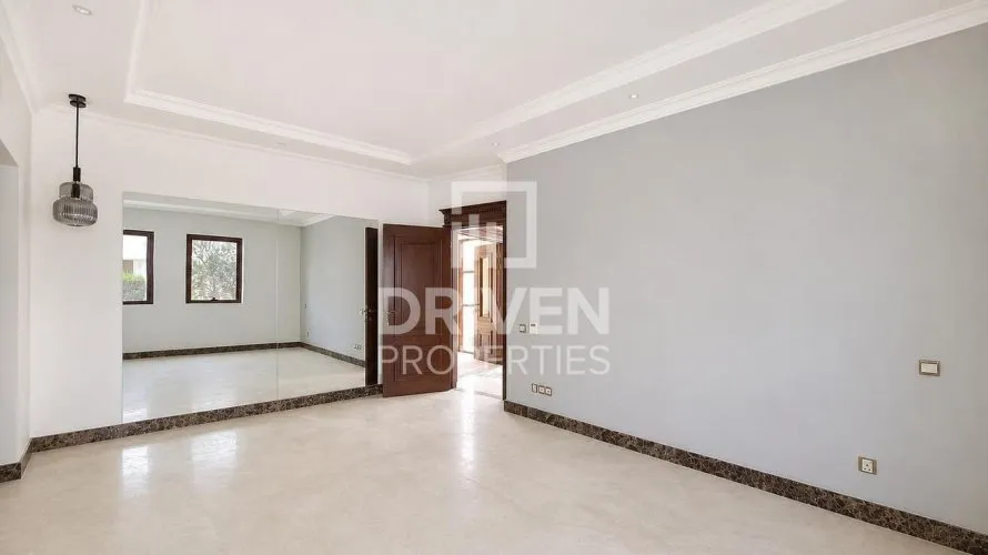 5 bedrooms villa for sale, Signature Villas, Palm Jumeirah, Dubai, UAE No. 4058 № 26