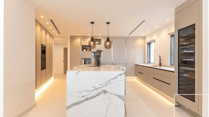 5 bedrooms villa for sale, Jumeirah Golf Estates, Dubai, UAE No. 4113 № 13