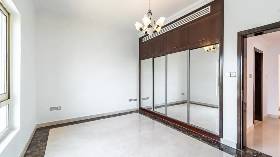 5 bedrooms villa for sale, Jumeirah Islands, Dubai, UAE No. 4289 № 1