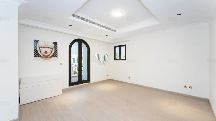 4 bedrooms villa for sale, Palm Jumeirah, Dubai, UAE No. 4211 № 23