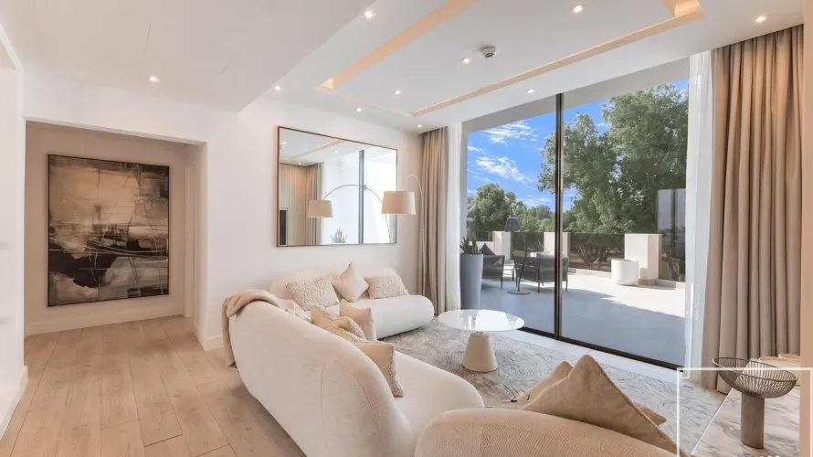 5 bedrooms villa for sale, Jumeirah Golf Estates, Dubai, UAE No. 4113