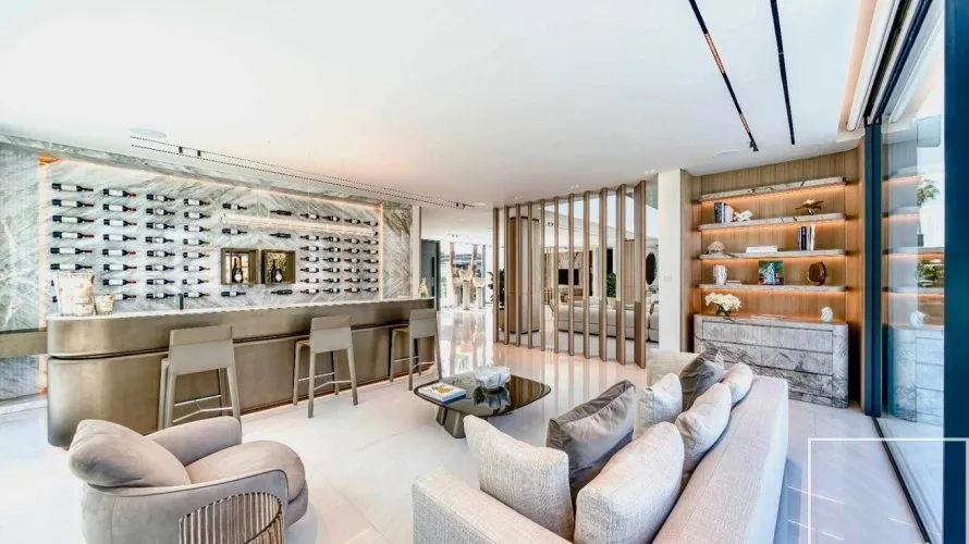 6 bedrooms villa for sale, Signature Villas, Palm Jumeirah, Dubai, UAE No. 4021 № 2
