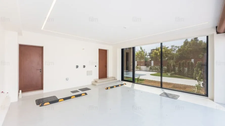 4 bedrooms villa for sale, Dubai, UAE No. 4008 № 5